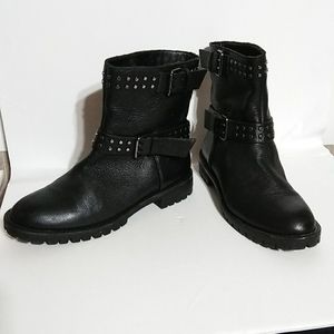 Boots women's black leather,low boots with  buckles and studs sz7  Gianni Bini